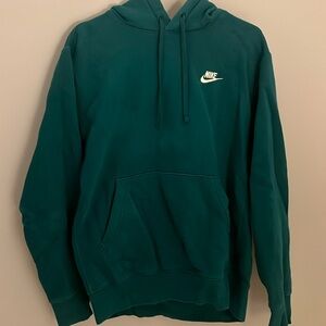 mens nike sweatshirt